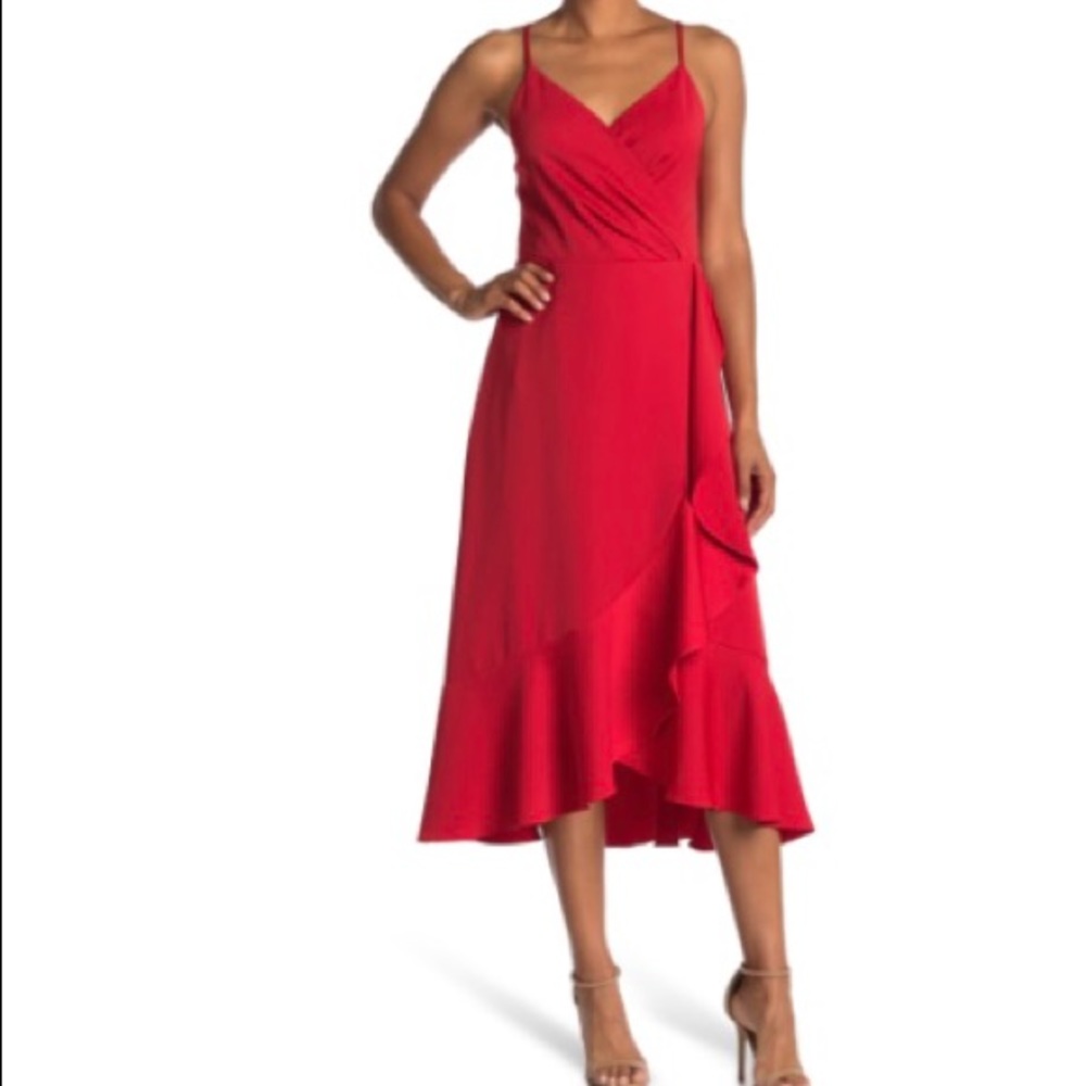 NWT Lucy Paris Mandi Sleeveless Ruffled Midi Dress.